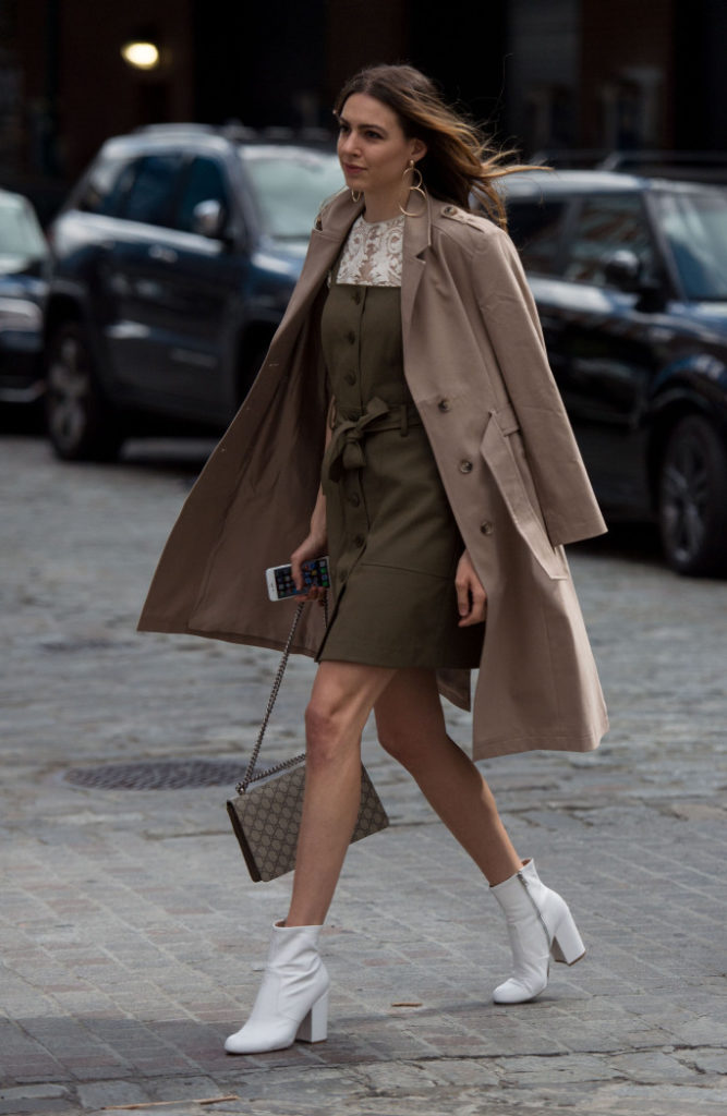 Street style at New York Fashion Week spring 2018.